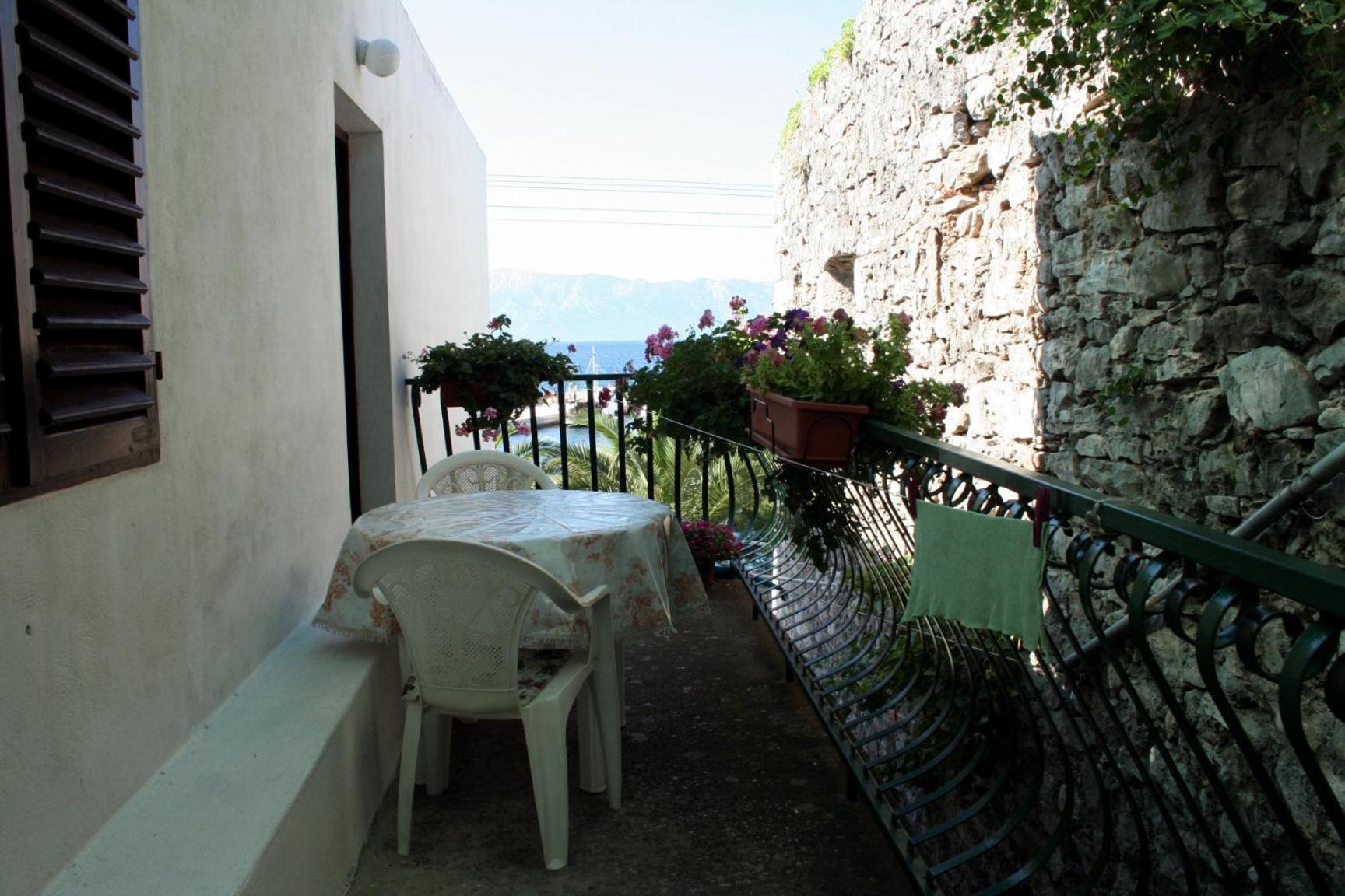 Apartments By The Sea Sucuraj, Hvar - 136 Exterior photo
